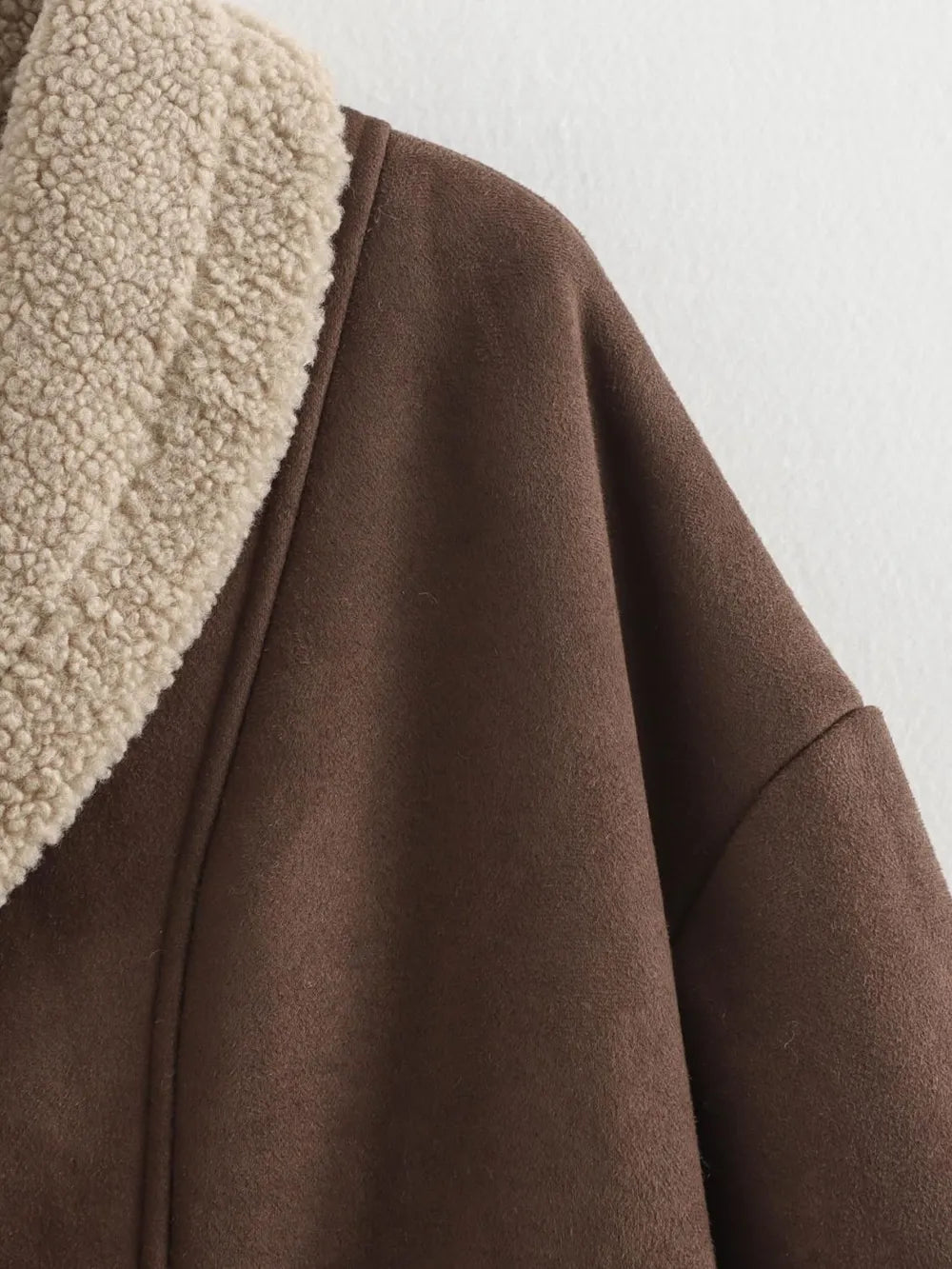 1d3d7233-613d-4f6b-9941-704d192c848a-Max